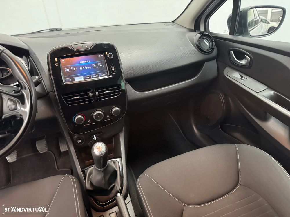 Renault Clio Sport Tourer Energy dCi 90 Start & Stop LIMITED - 14