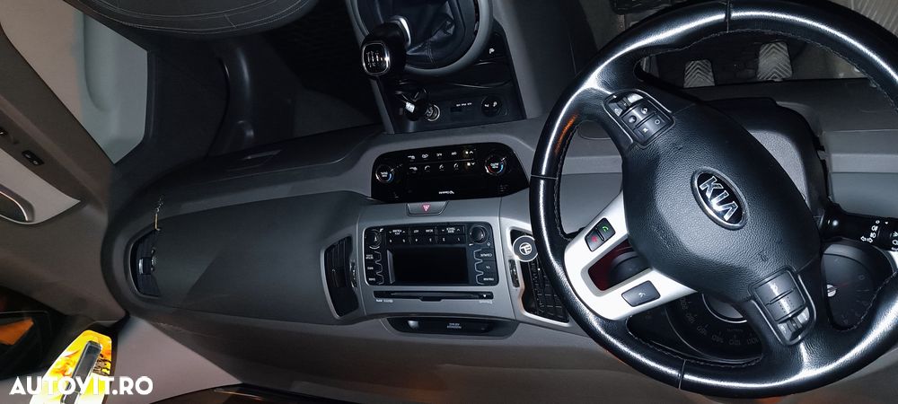 Kia Sportage 1.7 DSL MT 4x2 STYLE - 15