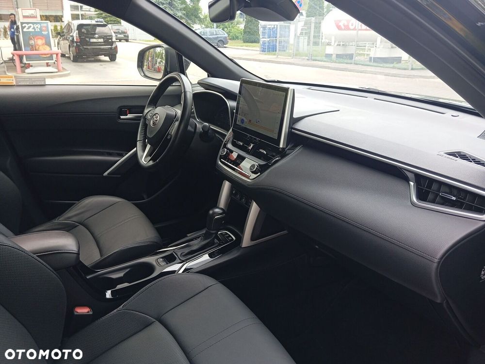 Toyota Corolla Cross 2.0 Hybrid Executive - 14