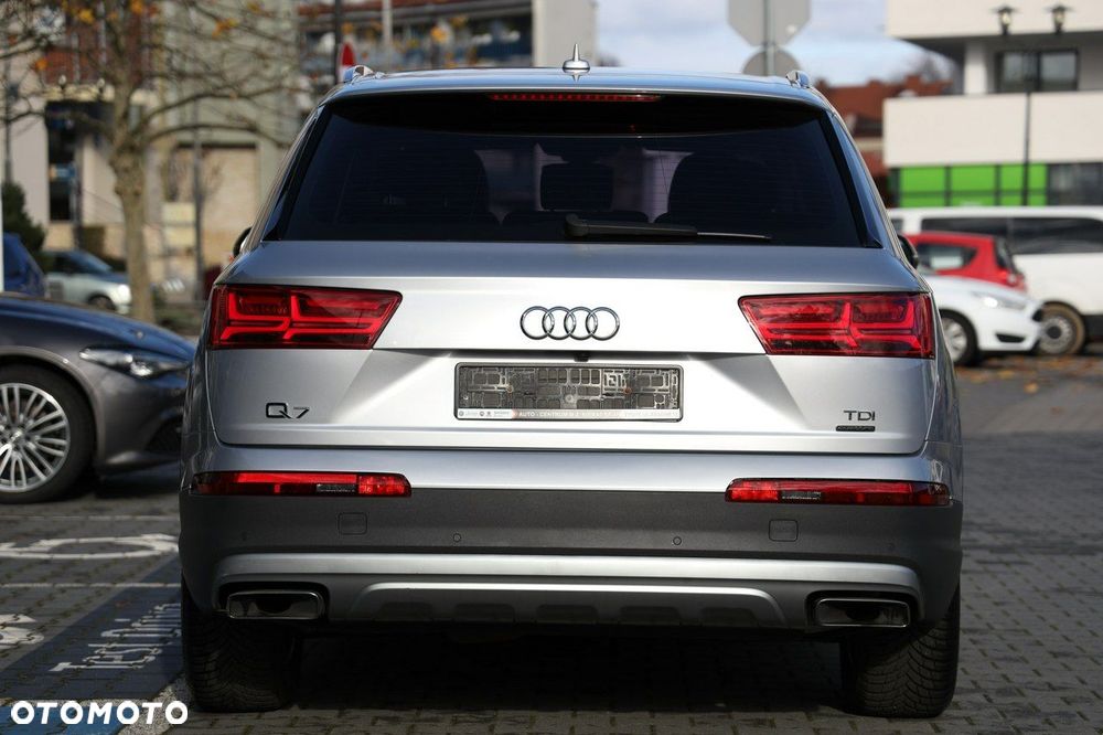 Audi Q7 3.0 TDI ultra Quattro Tiptronic - 7