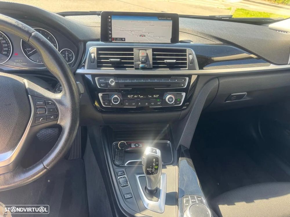 BMW 318 d Line Sport Auto - 11