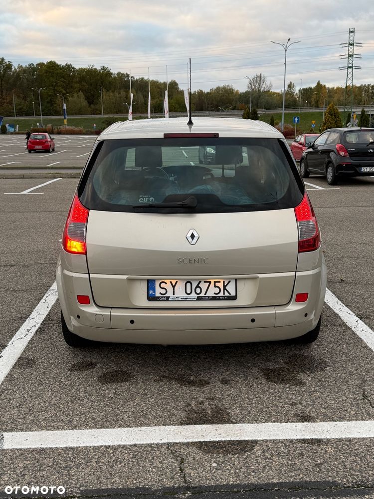 Renault Scenic - 5
