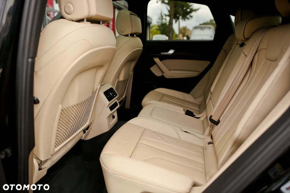 Audi Q5 Sportback - 22