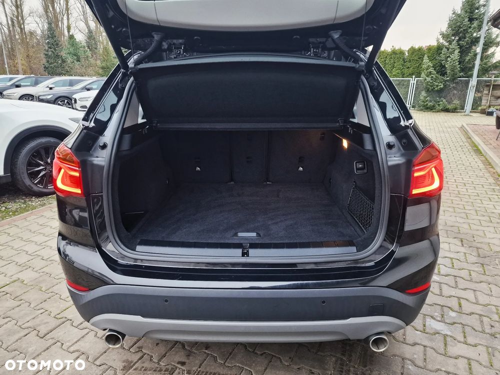 BMW X1 sDrive20d - 15