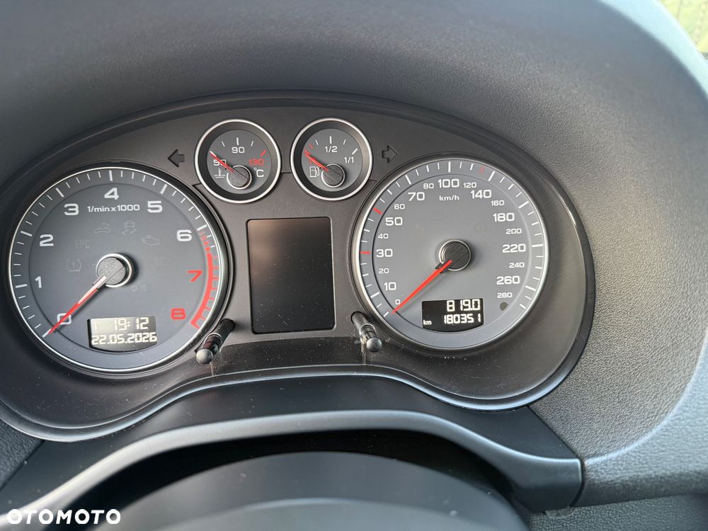 Audi A3 Sportback 1.6 Ambiente - 16