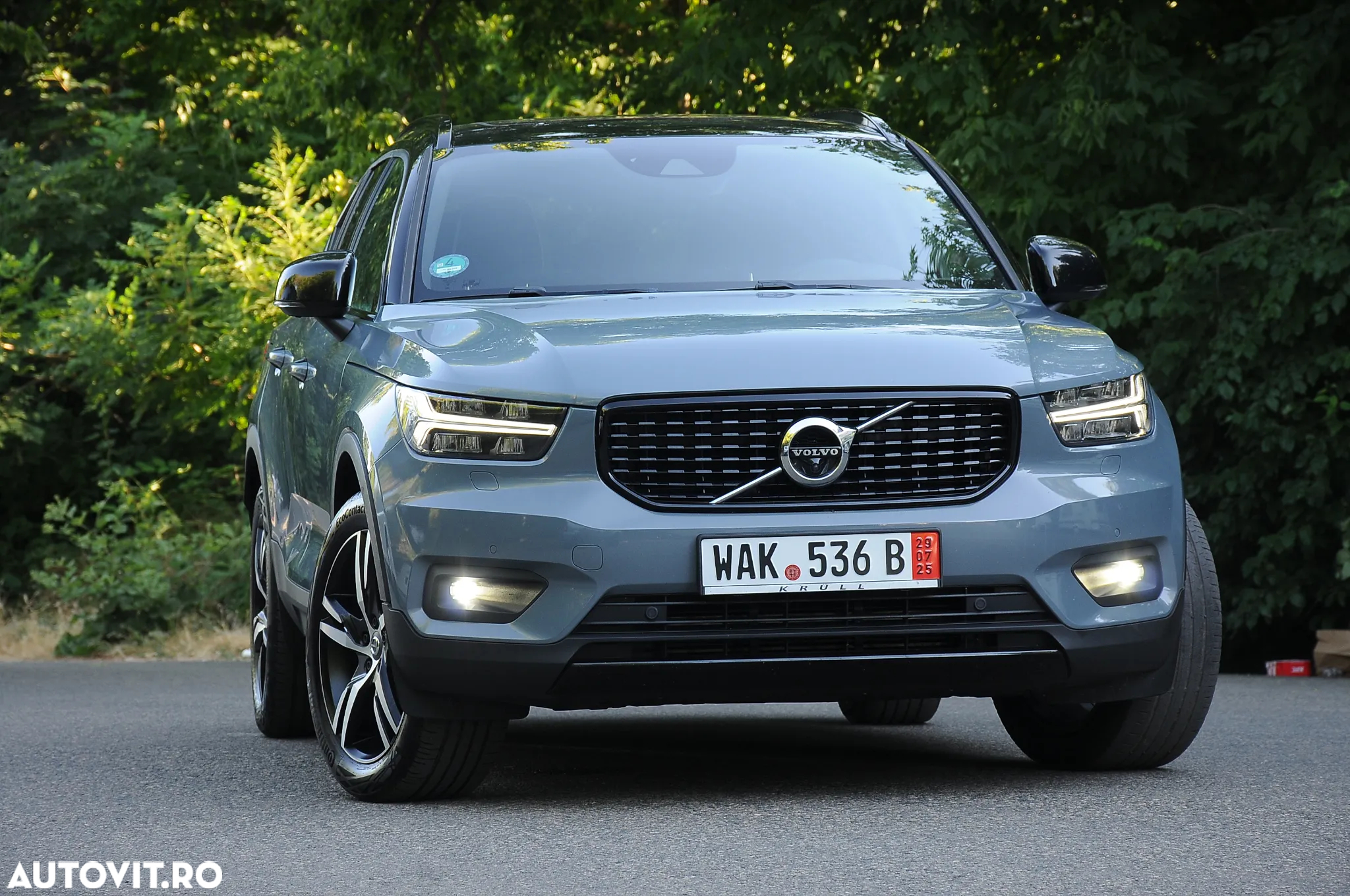 Volvo XC 40 D4 AWD Geartronic R-Design - 30