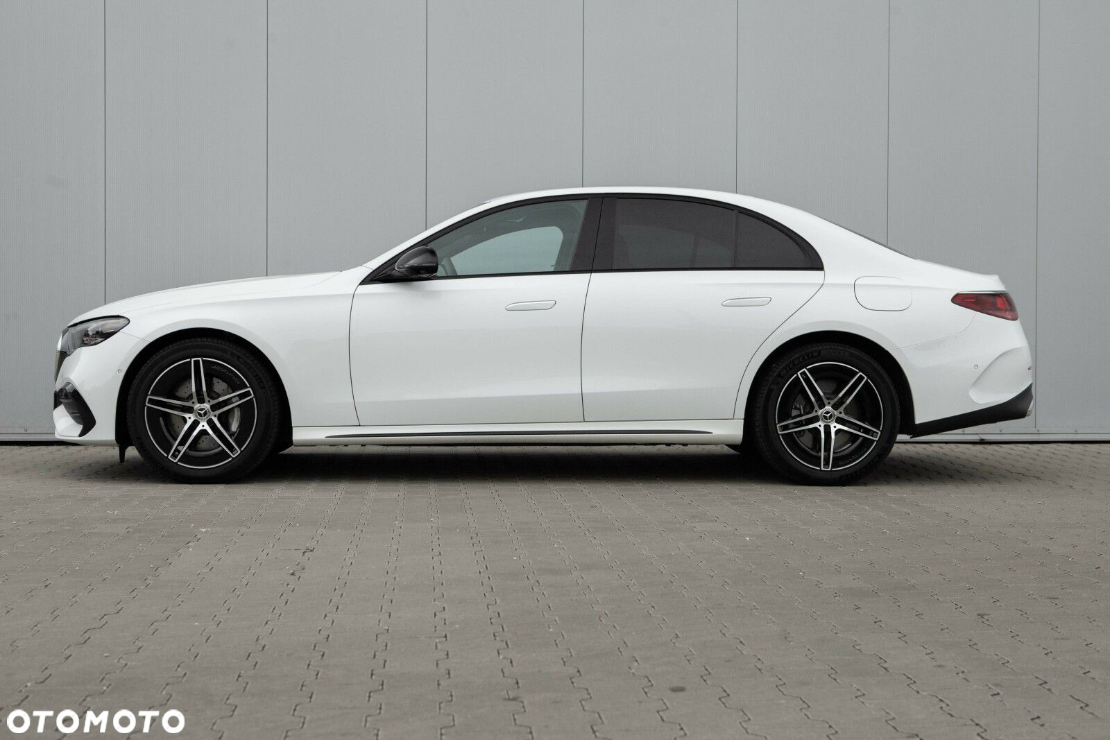 Mercedes-Benz Klasa E - 8