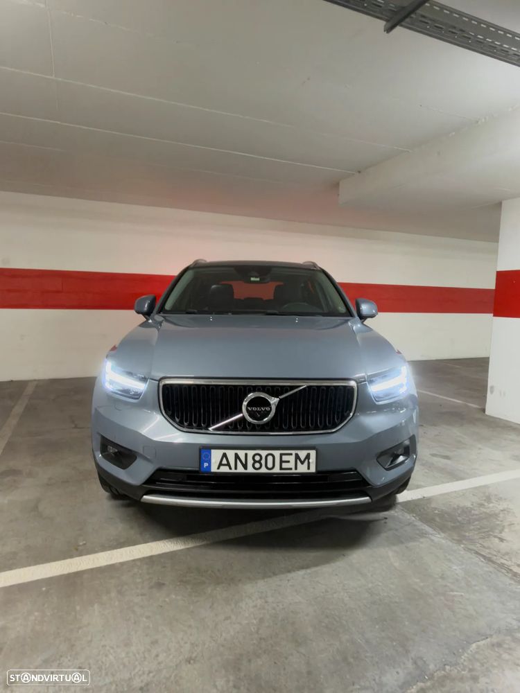 Volvo XC 40 1.5 T3 Momentum Plus - 11