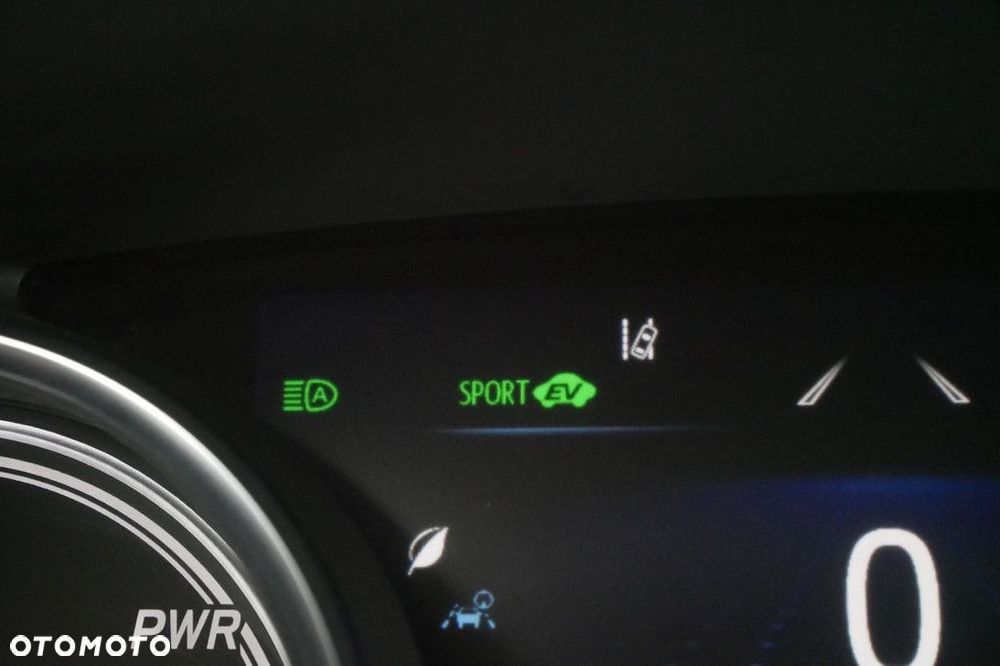 Toyota Camry 2.5 Hybrid Comfort CVT - 21