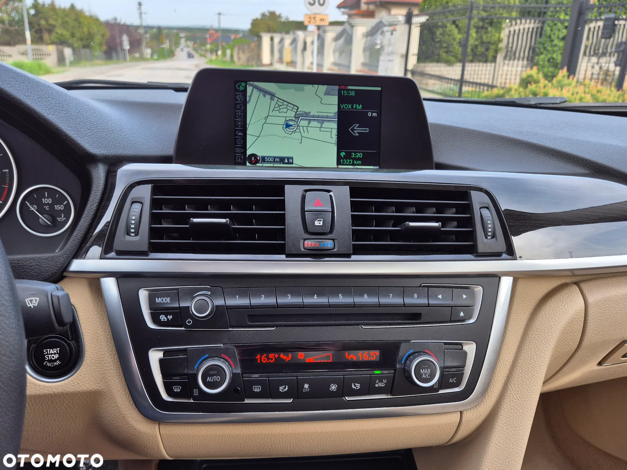 BMW Seria 3 318d Luxury Line - 14