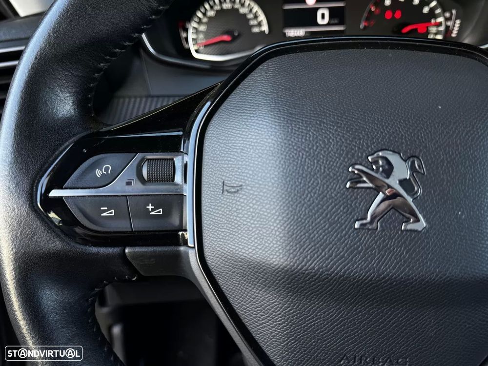 Peugeot 2008 1.5 BlueHDi Active - 22