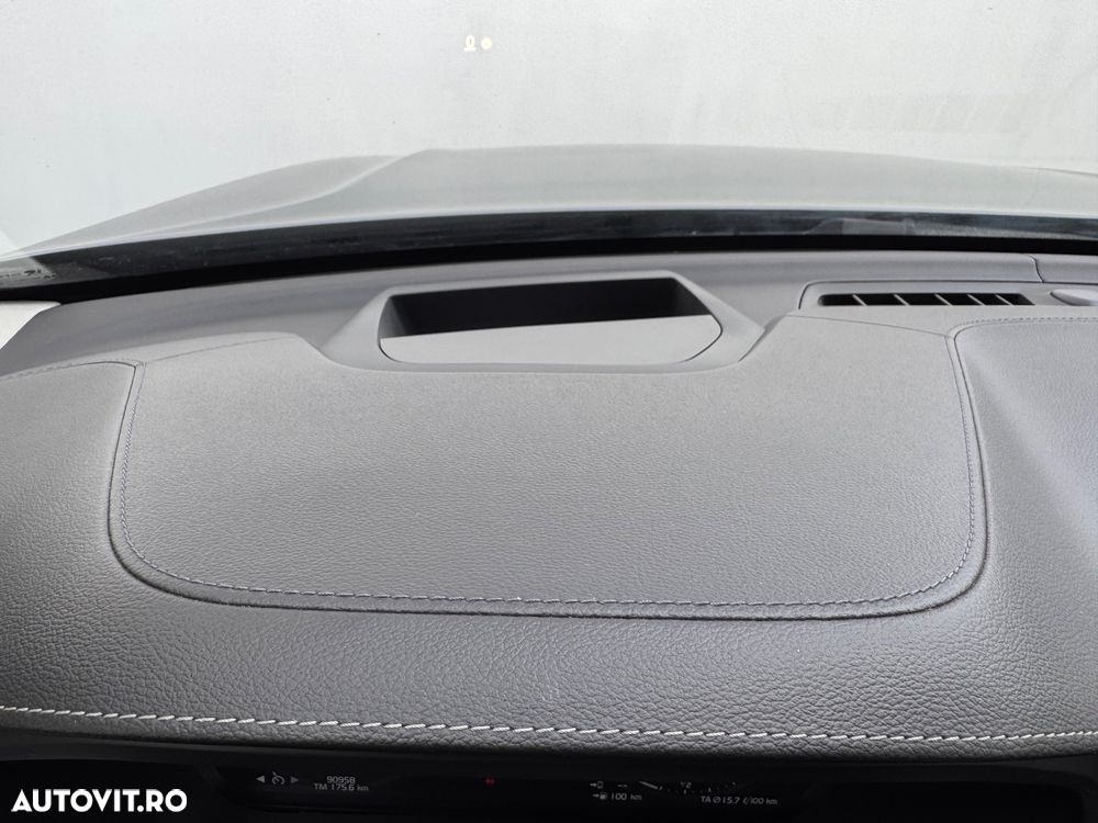 Volvo XC 60 T8 Twin Engine AWD Inscription - 14