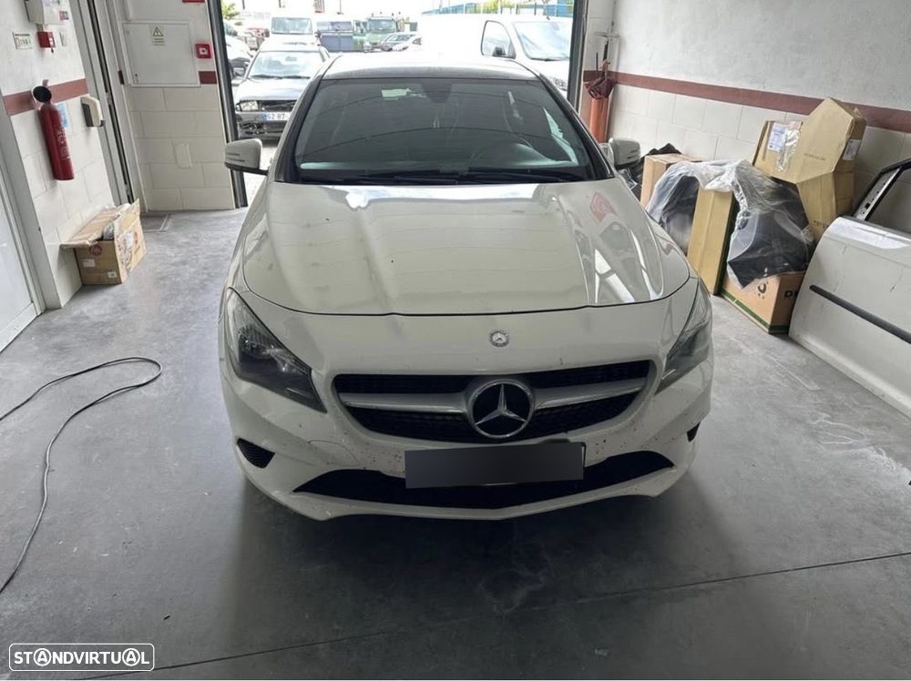 Mercedes-Benz CLA 200 d Shooting Brake Aut. - 3