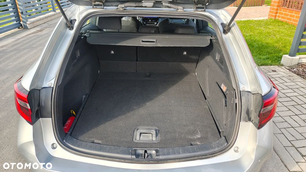 Toyota Corolla 2.0 Hybrid Style - 12