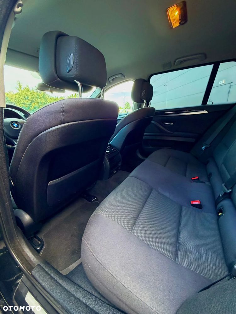 BMW Seria 5 520d - 10
