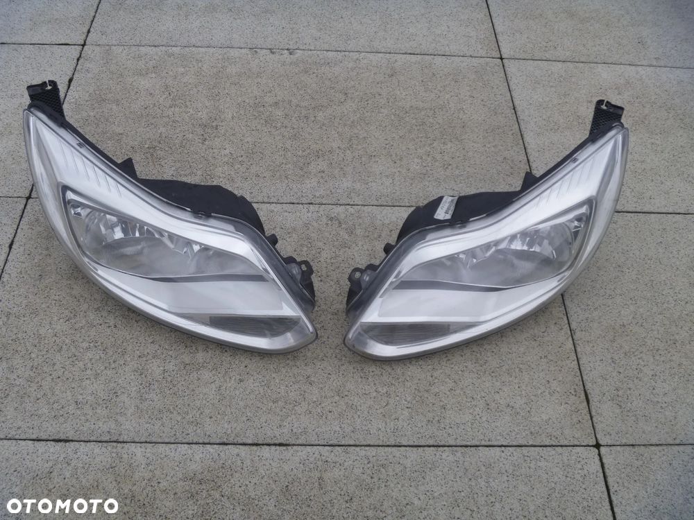 FORD FOCUS MK3 SEDAN HB DRZWI TYLNE PRAWE - 6