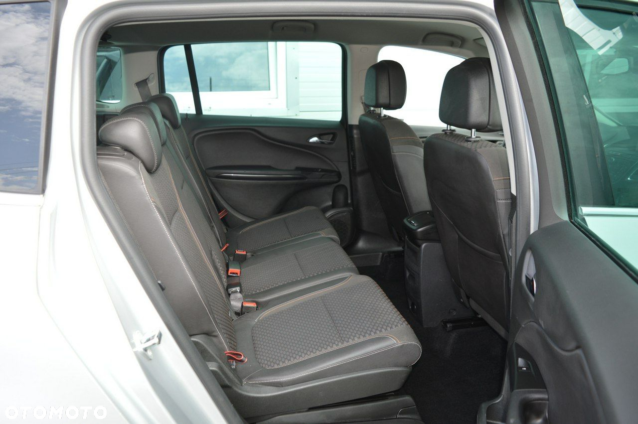 Opel Zafira 1.6 CDTI Enjoy - 27