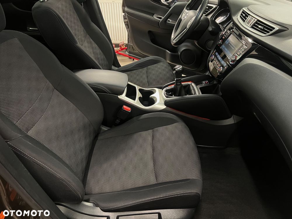 Nissan Qashqai 1.2 DIG-T N-Connecta - 21