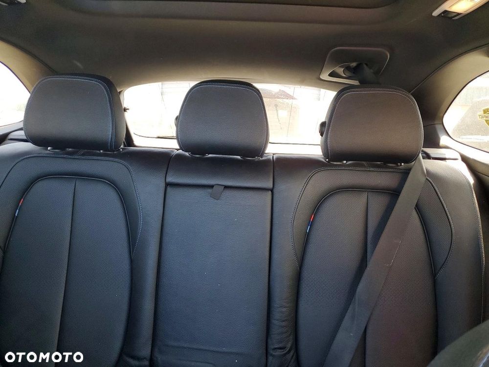 BMW X1 xDrive25i M Sport - 9