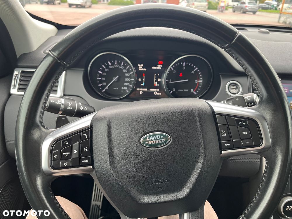 Land Rover Discovery Sport - 10