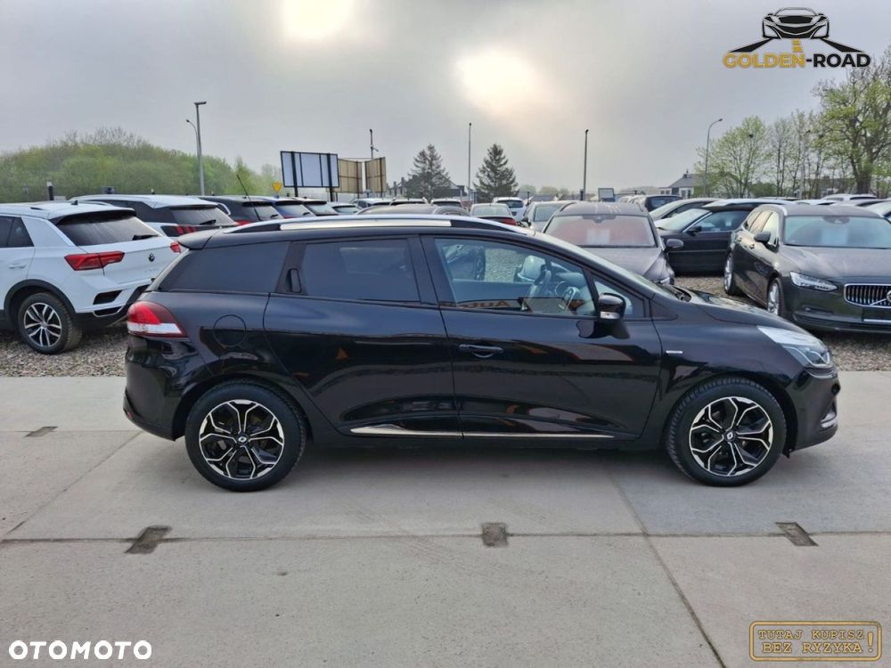 Renault Clio - 5