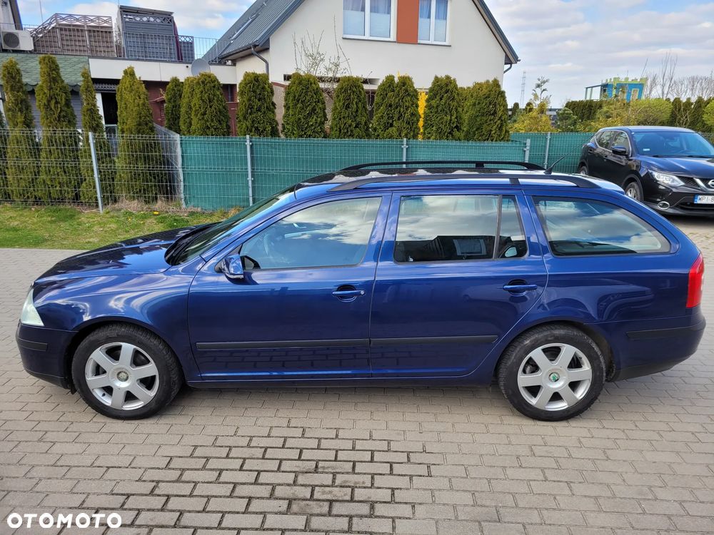 Skoda Octavia 2.0 FSI Ambiente - 5