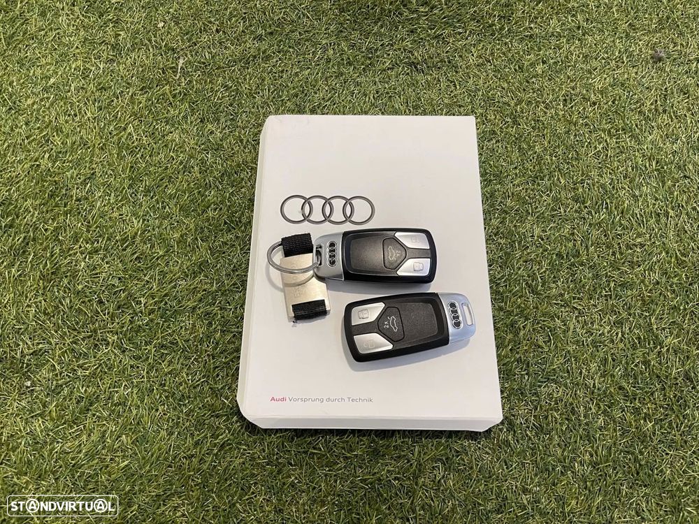 Audi A4 Avant 30 TDI S tronic - 35