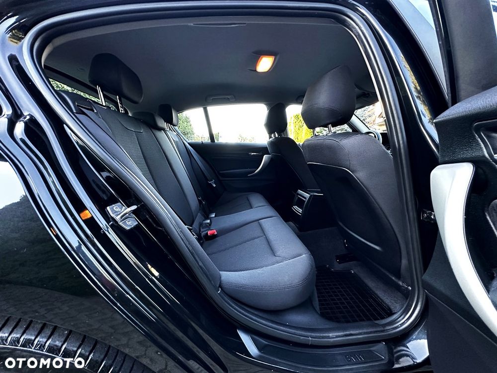 BMW Seria 1 118i Advantage - 34