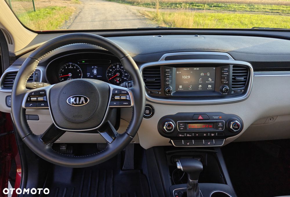 Kia Sorento - 15