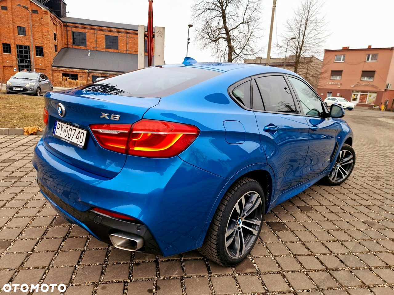 BMW X6 - 13