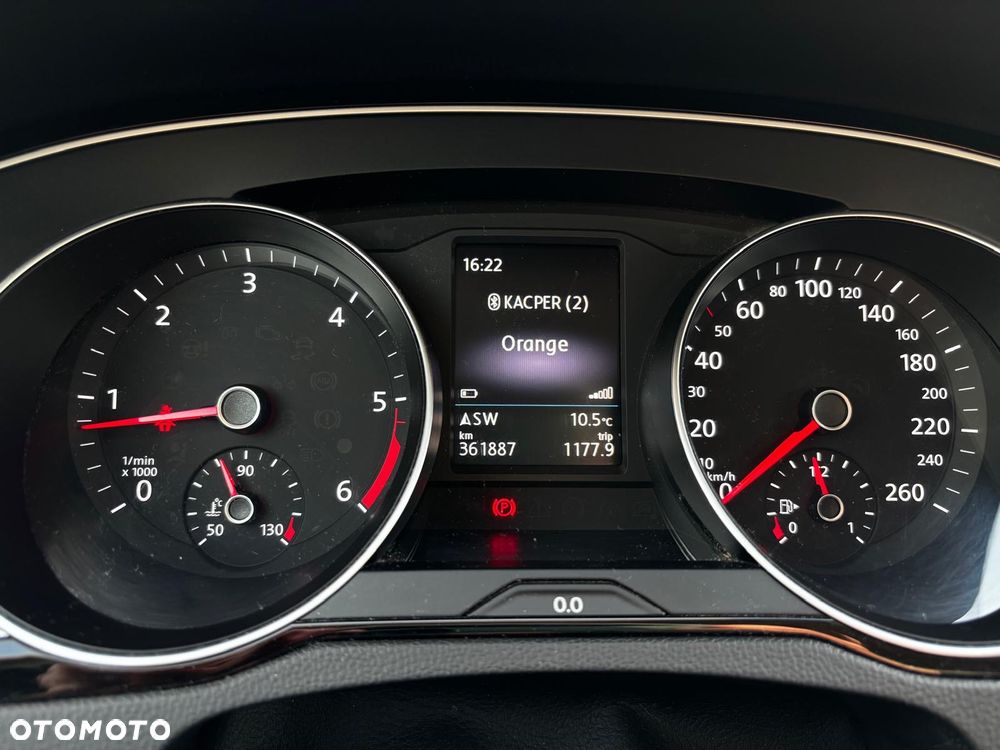 Volkswagen Passat 2.0 TDI BMT Trendline - 9