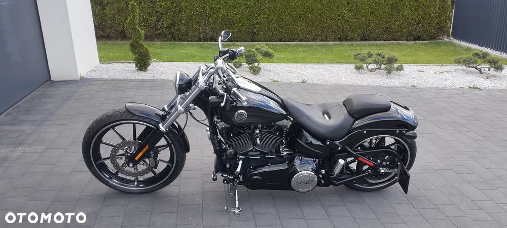 Harley-Davidson FXSB Breakout - 22