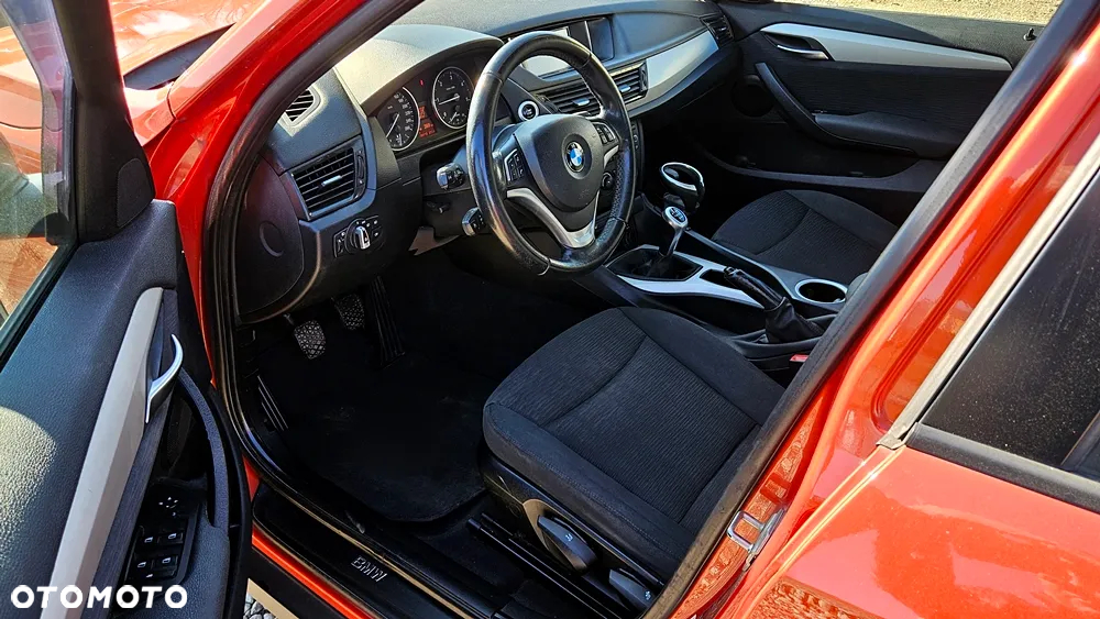BMW X1 sDrive18d Sport Line - 15