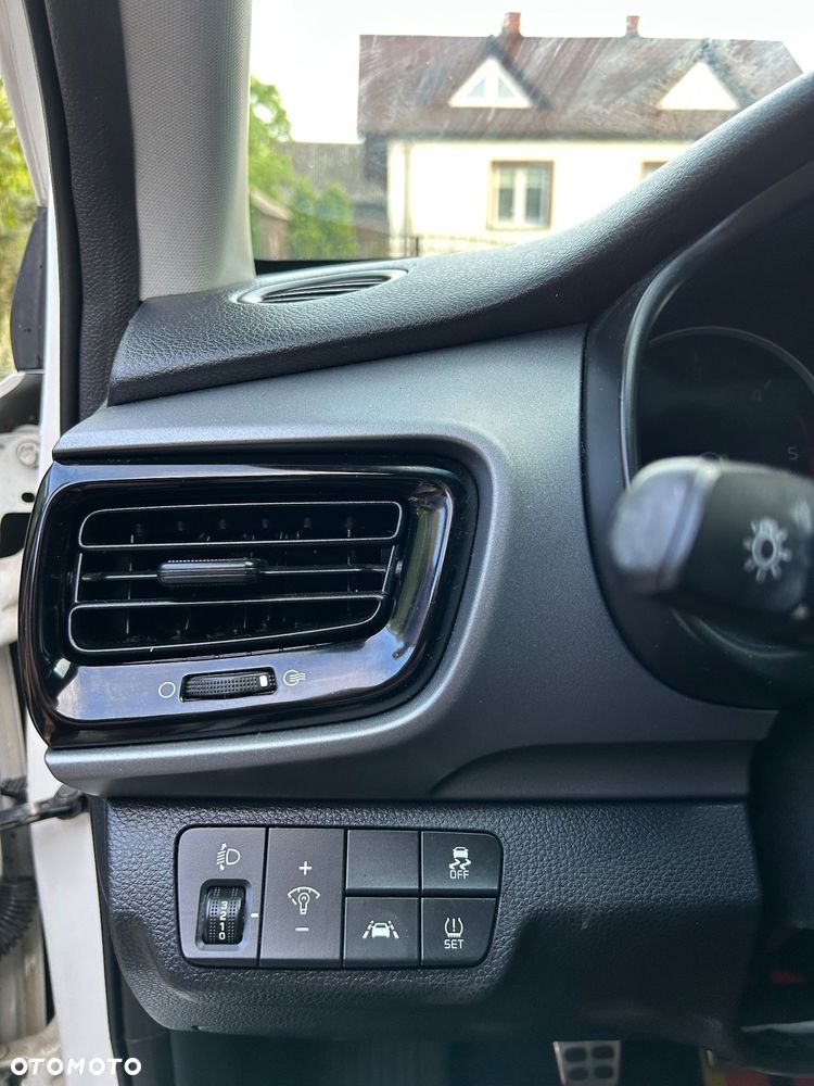 Kia Stonic 1.6 CRDi XL - 27