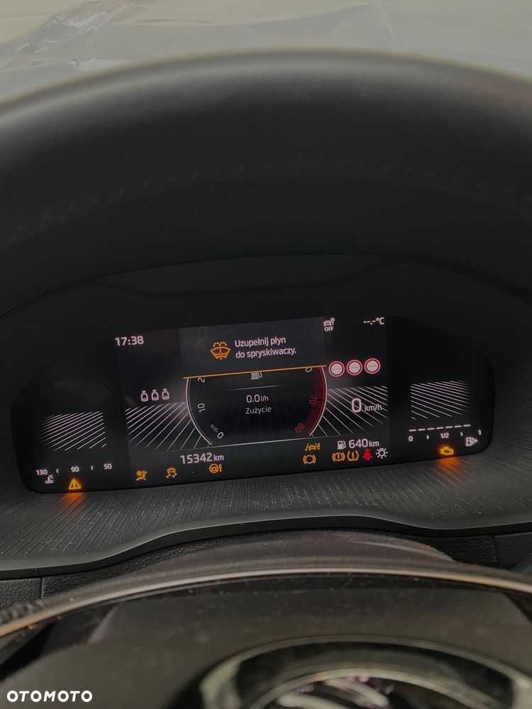 Skoda Karoq 1.5 TSI ACT Drive 125 - 25