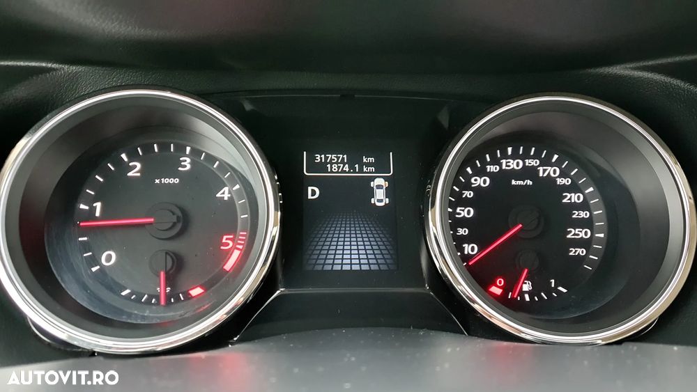 Renault Latitude 2.0 dCi Initiale Aut. - 26