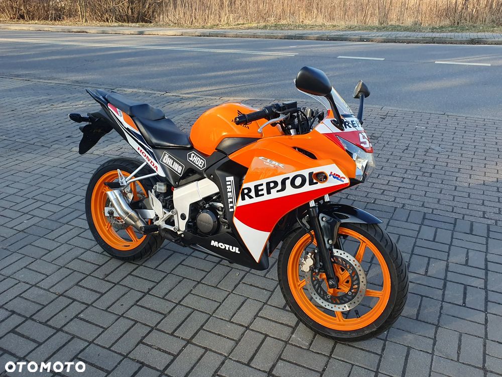 Honda CBR - 8