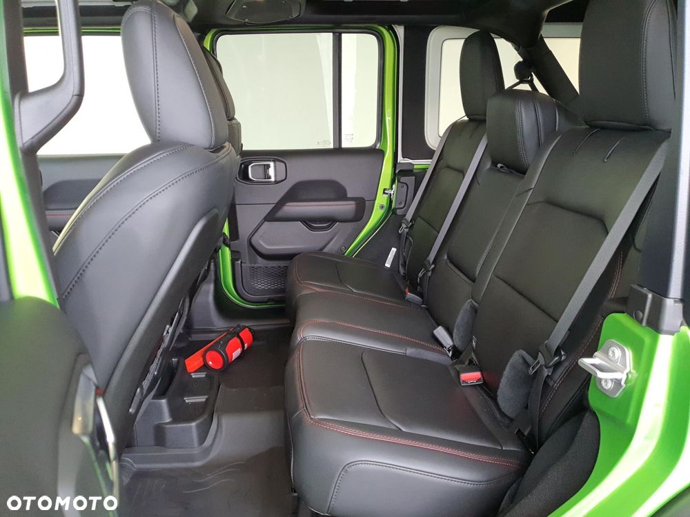 Jeep Wrangler Unlimited GME 2.0 Turbo Rubicon - 19