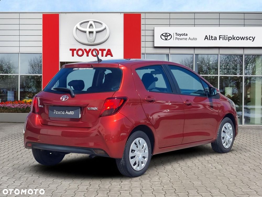 Toyota Yaris - 4