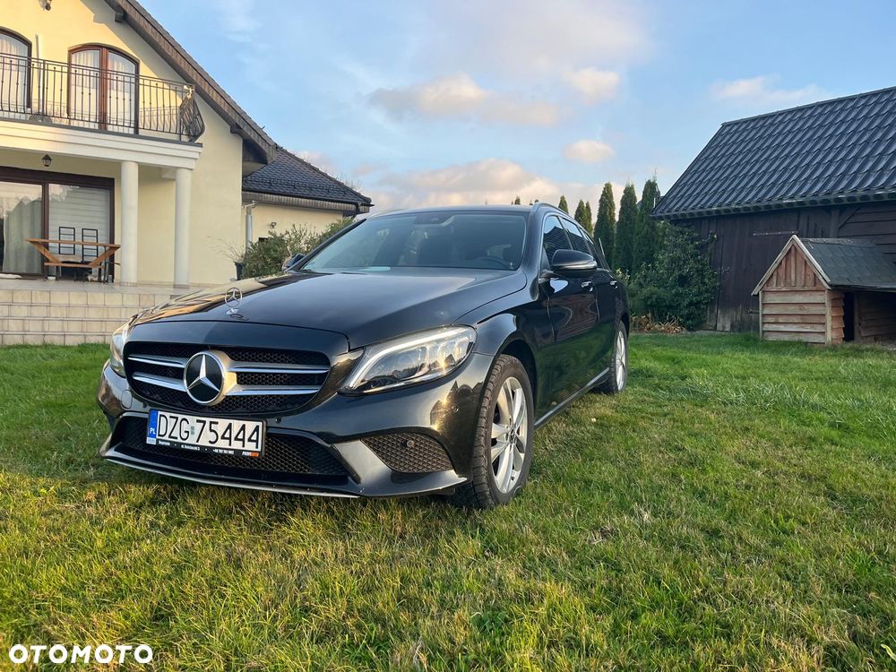 Mercedes-Benz Klasa C 220 d 4MATIC 9G-TRONIC - 2