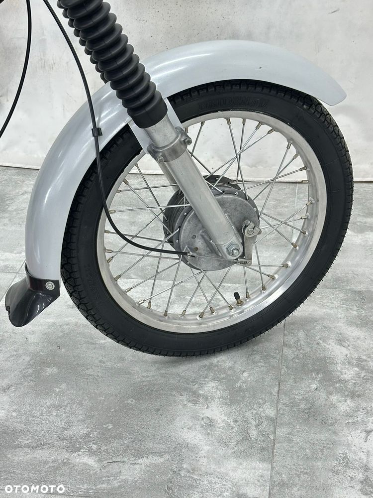 Simson Inny - 25