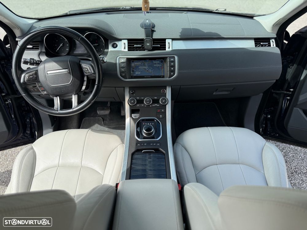 Land Rover Range Rover Evoque 2.0 D180 AWD R-Dynamic HSE Auto - 18