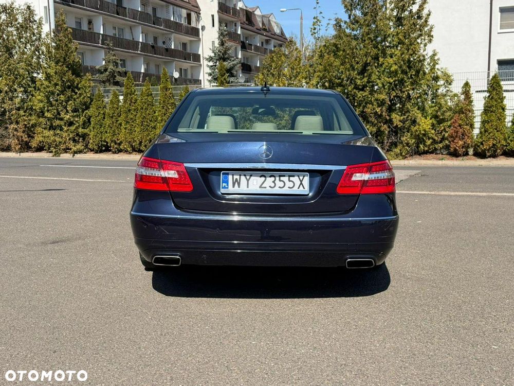 Mercedes-Benz Klasa E 500 4-Matic Avantgarde - 7