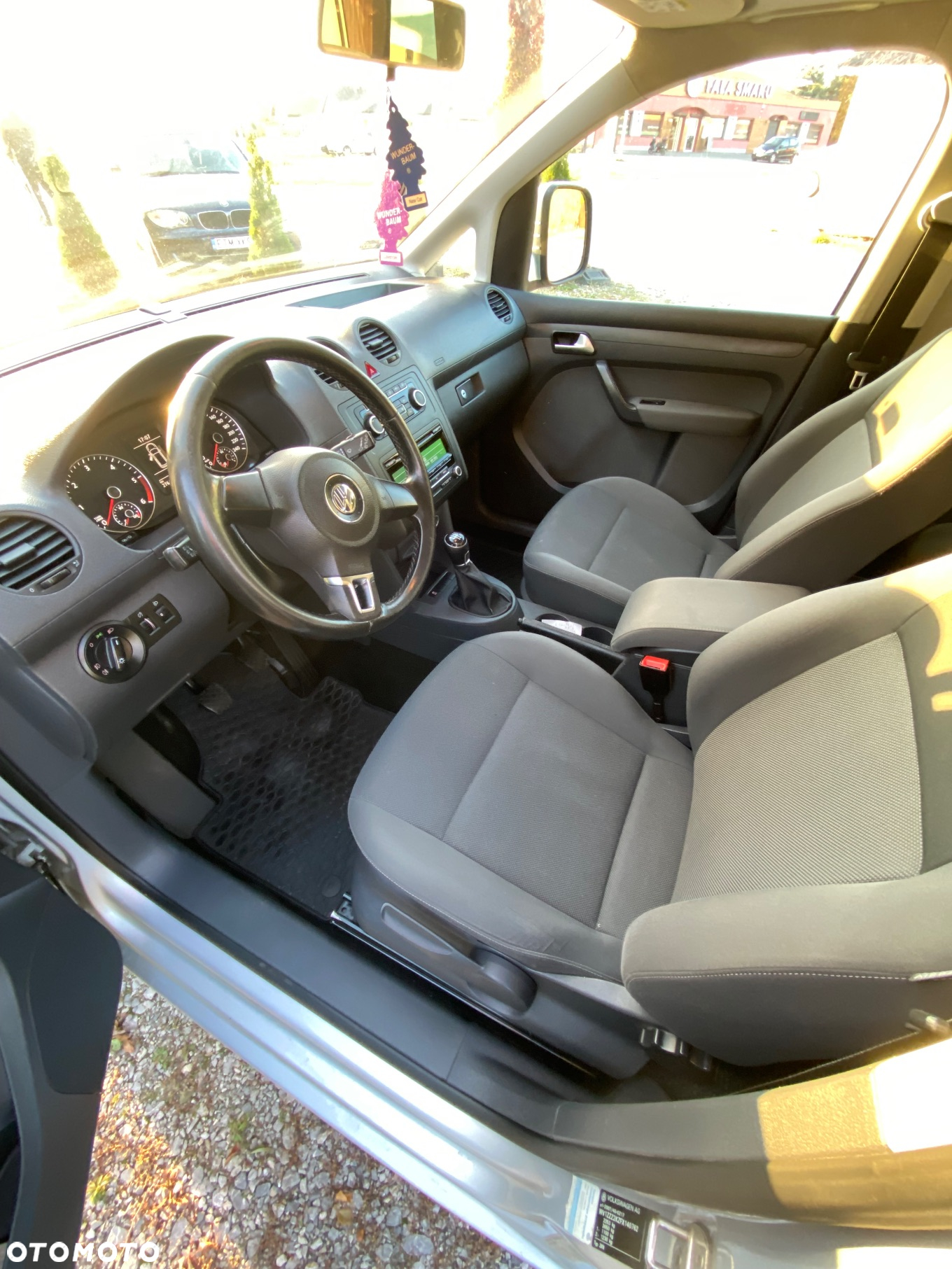 Volkswagen Caddy 1.6 TDI Comfortline Edition - 11