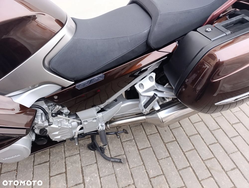 Yamaha FJR - 18