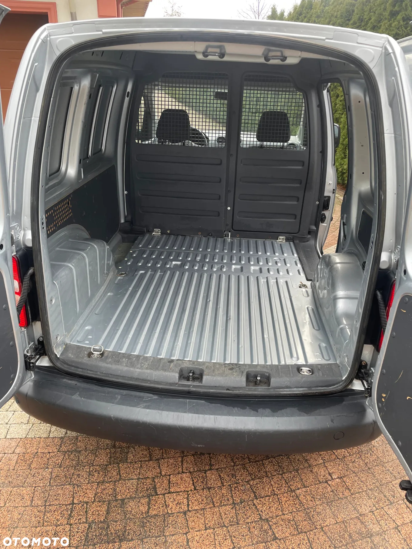 Volkswagen Caddy - 8