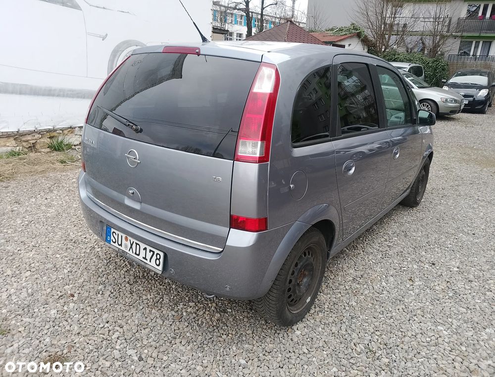 Opel Meriva 1.6 16V Easytronic Cosmo - 5