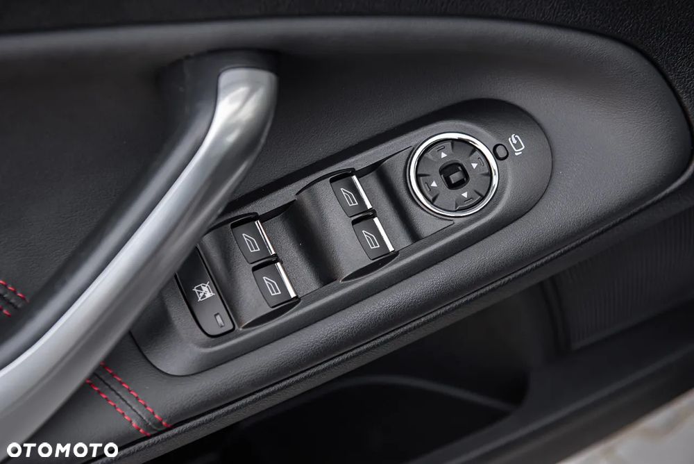 Ford Mondeo 2.0 TDCI Titanium S - 13