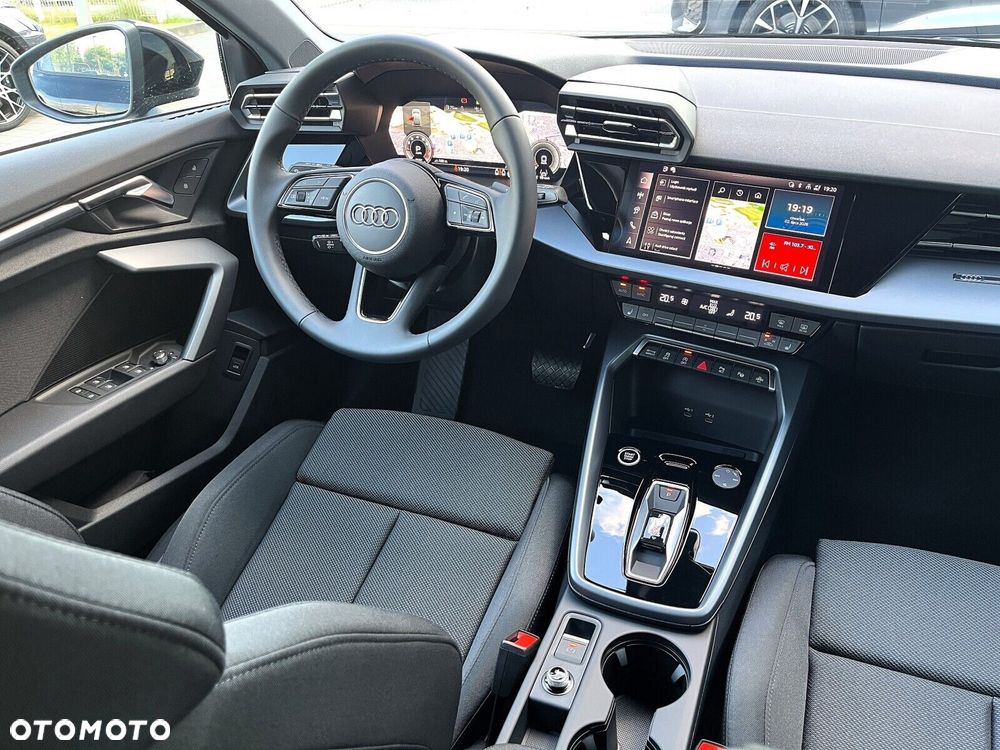 Audi A3 Sportback - 16