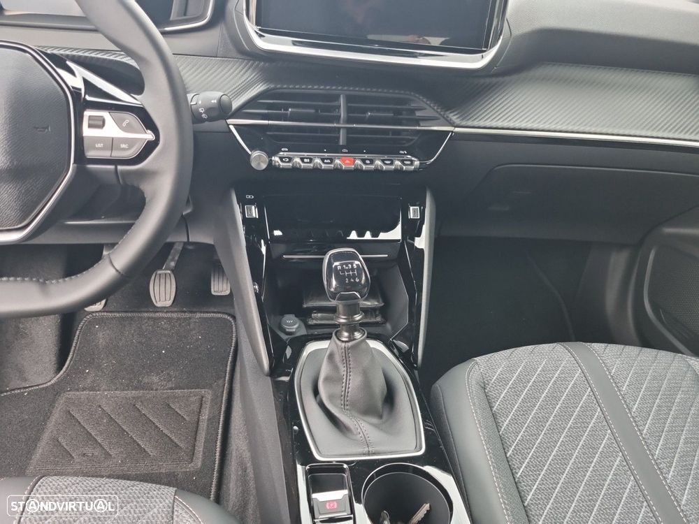 Peugeot 2008 1.2 Allure - 12